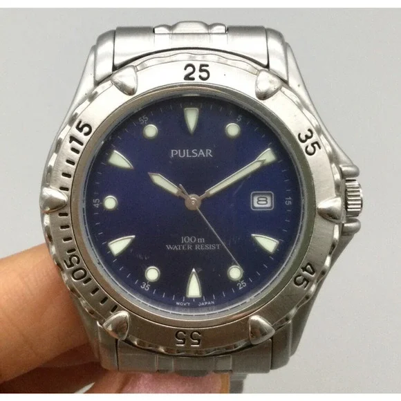 X310 Pulsar Vx32 New Vintage Pulsar Mother Of Pearl Watch